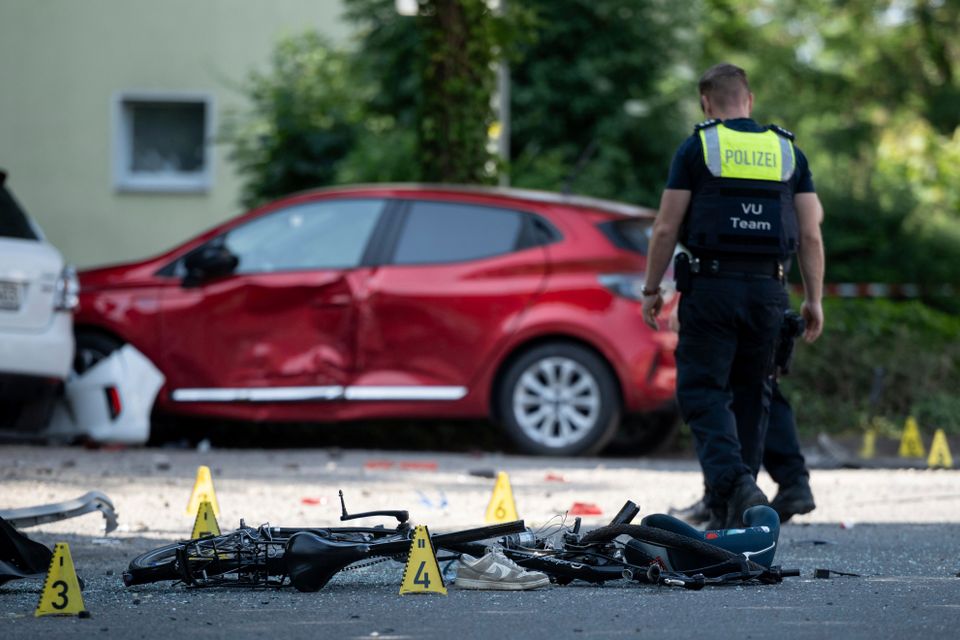 Schwere Tragödie in Dinslaken: Unfall mit tödlichem Ausgang