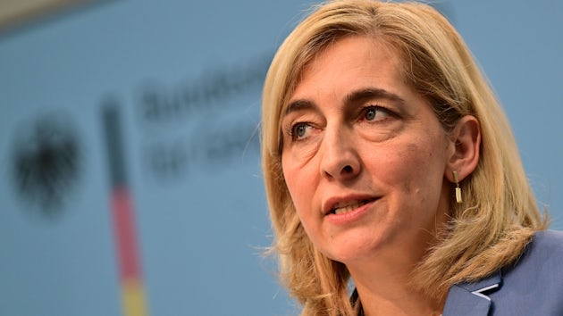 Aktuelle Herausforderungen und Reformideen in der Pflegeversicherung
