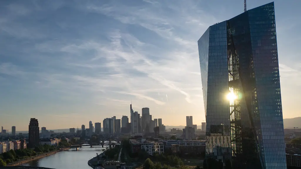 Ölpreisschock und seine Auswirkungen auf die Inflation in der Euro-Zone