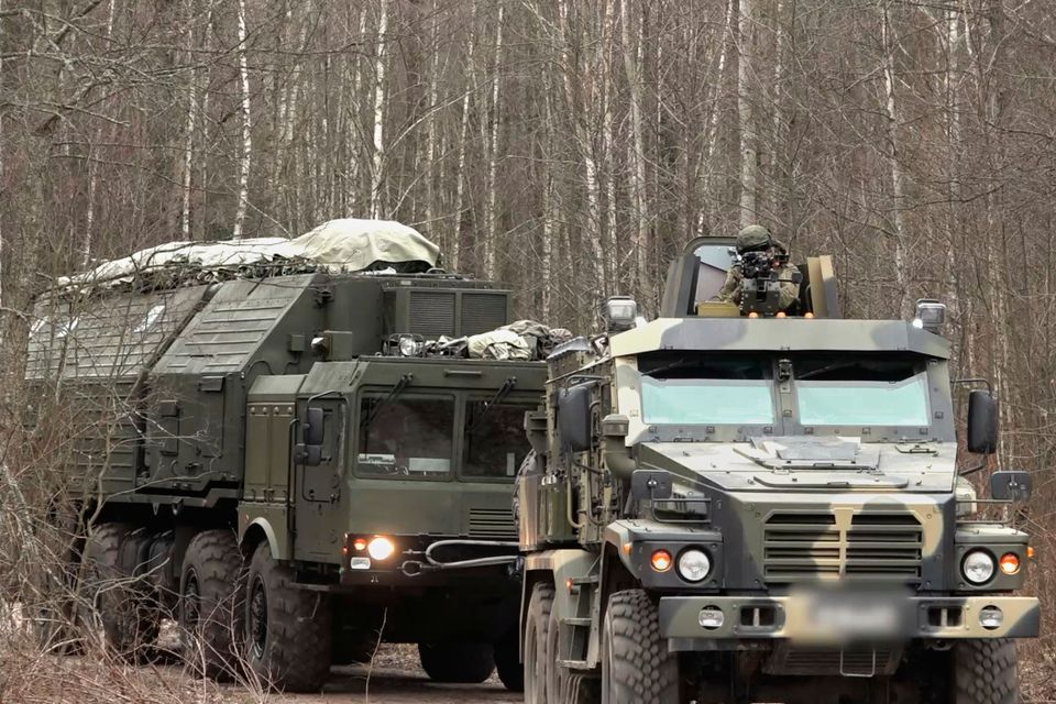 Selenskyj warnt vor möglichen russischen Angriffen mit Oreschnik-Rakete