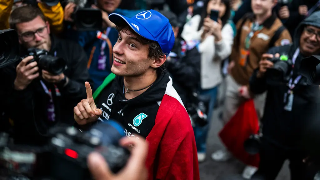 Formel-1 Saisonanalyse: Kimi Antonelli dominiert, Lewis Hamilton findet Freude