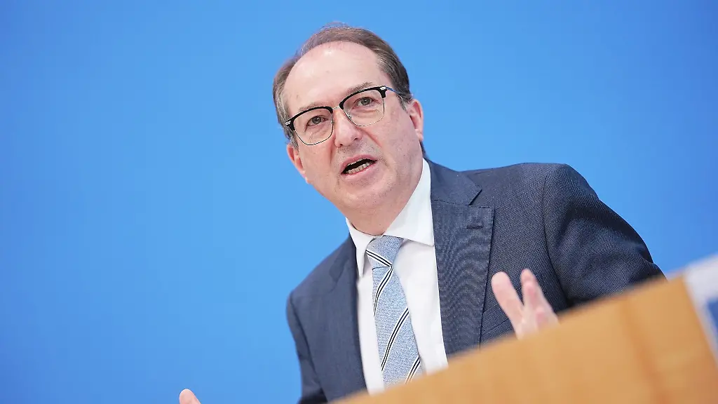 Trotz großer Zustimmung lehnt Dobrindt striktes Social-Media-Verbot für Kinder ab