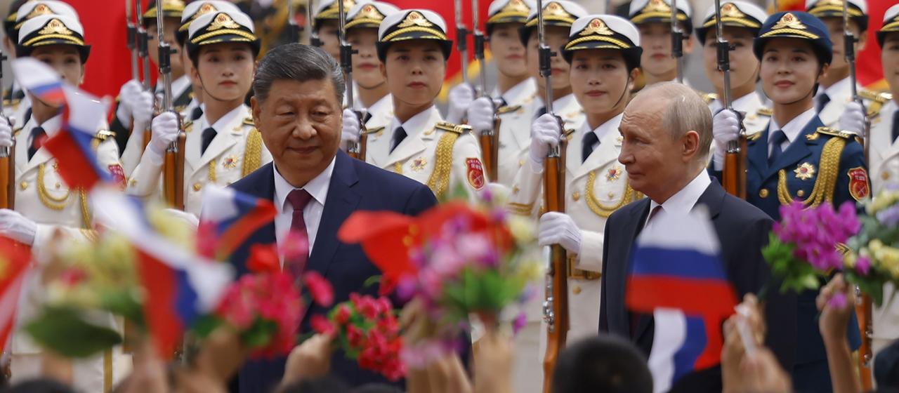 Xi und Putin betonen Partnerschaft: Herausforderungen bei Pipeline-Projekt