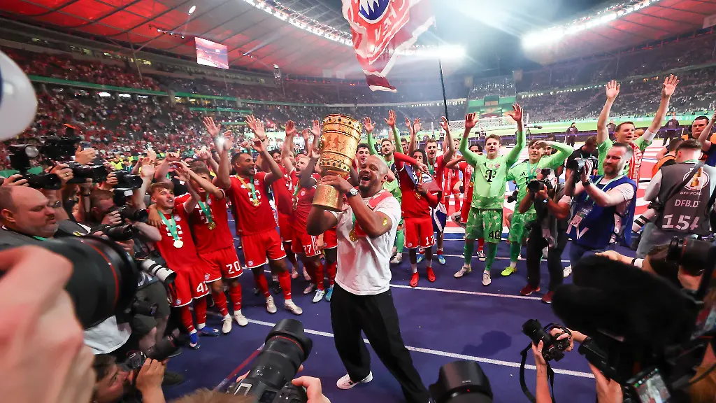 FC Bayern: Pokalsieg und die Herausforderung einer neuen Saison