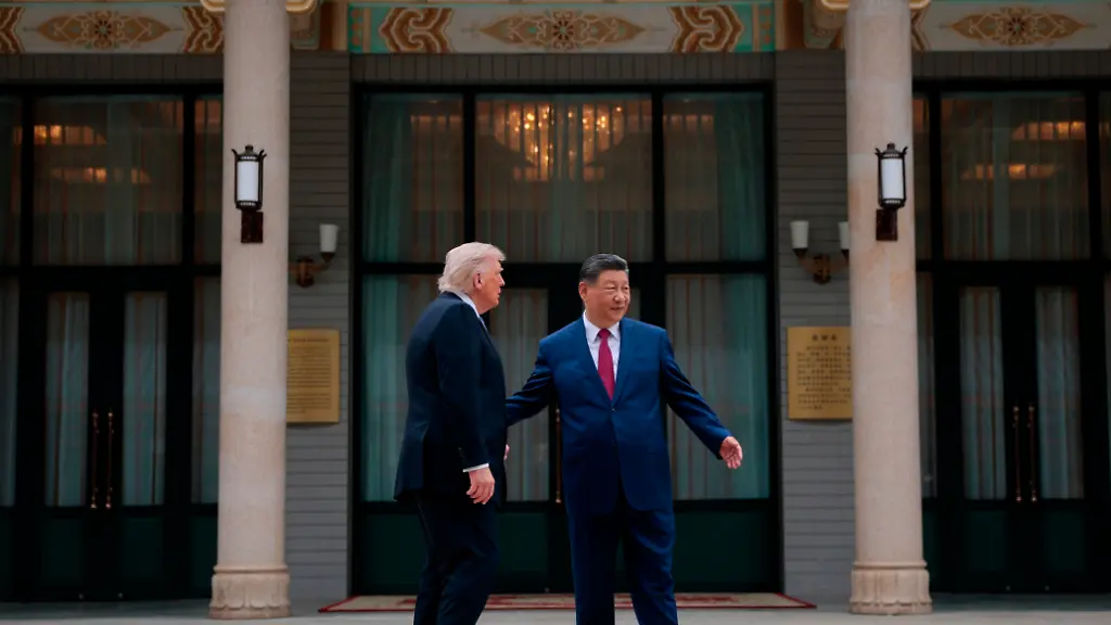Xi Jinping begrüßt Donald Trump in Zhongnanhai