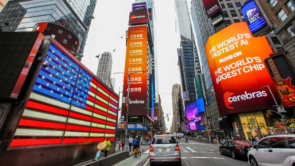 KI-Aktien im Fokus: Cisco streicht Stellen, Chip-Neuling Cerebras trumpft auf