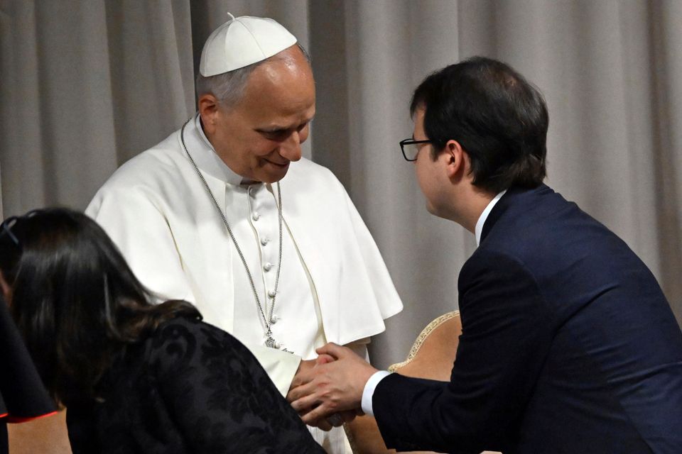 Papst Leo XIV. fordert strenge KI-Regulierung in neuer Enzyklika
