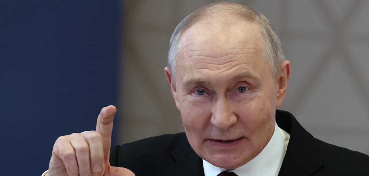Putins Vorschlag: Schröder als Vermittler im Ukraine-Konflikt