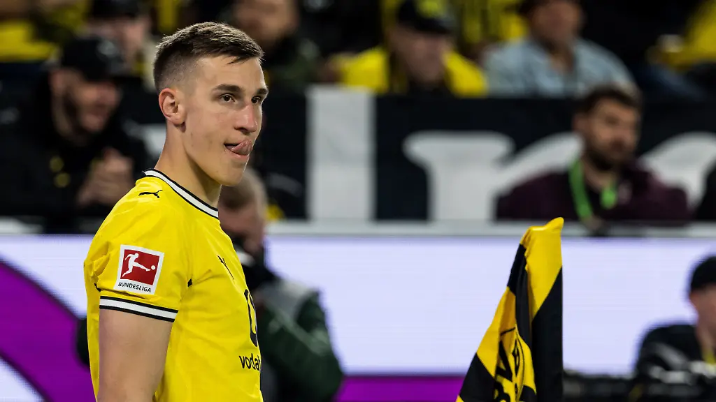 BVB besiegt Eintracht Frankfurt 3:2