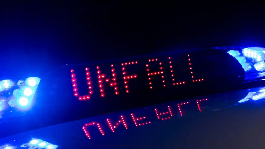 Fahrverhalten und Haftungsfragen bei Unfällen auf der Autobahn