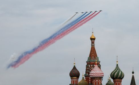 Putins Parade und Selenskyjs unerwartete Genehmigung