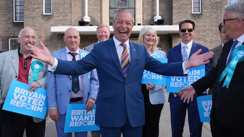 Historischer Erfolg von Reform-Partei in Großbritannien
