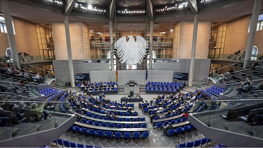 Debatte über die Diätenerhöhung der Bundestagsabgeordneten