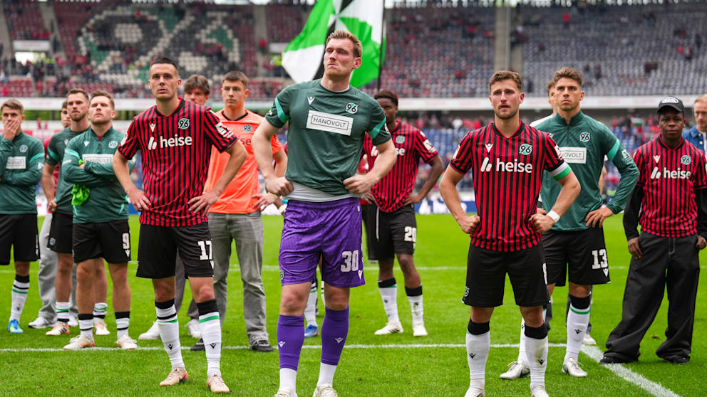 Hannover 96 verabschiedet zehn Spieler nach verpasstem Aufstieg