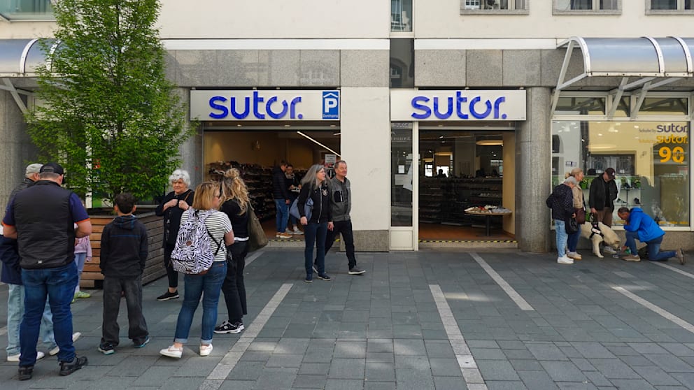 Sanierung von Sutor: Filialschließungen zur Rettung des Unternehmens