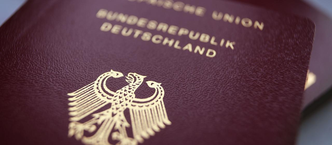 Wiedergutmachung im Nationalsozialismus: Über 50.000 Einbürgerungen