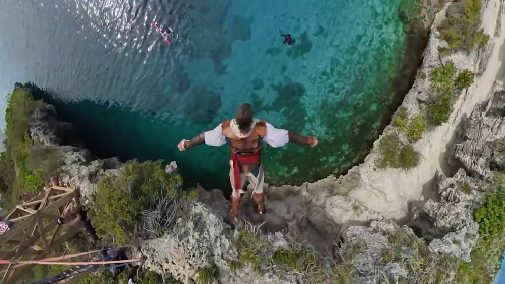Sprung aus „Assassin’s Creed“: Weltrekordversuch eines Stuntmans