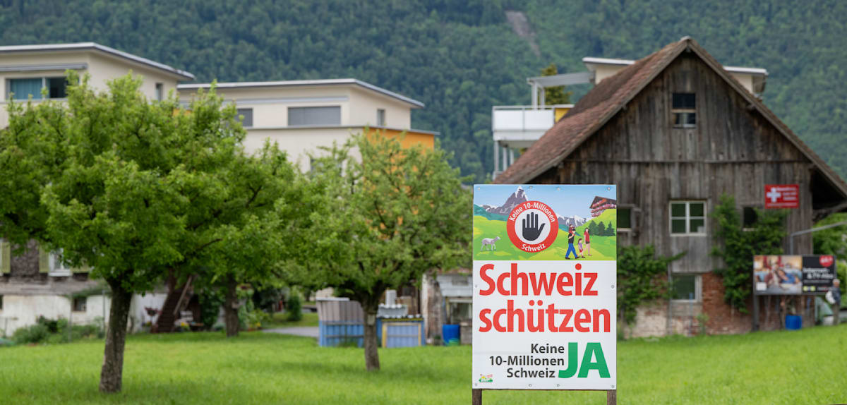 Schweiz: Abstimmung zur Nachhaltigkeitsinitiative und Bevölkerungsgrenze
