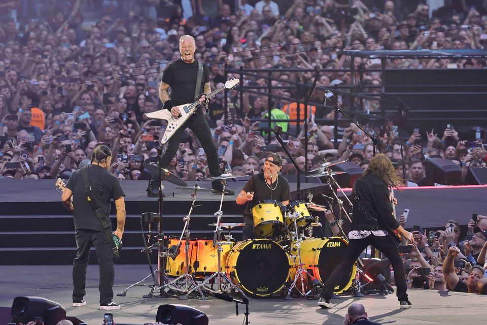 Metallica begeistert in Berlin und unterstützt Blutspendeaktion