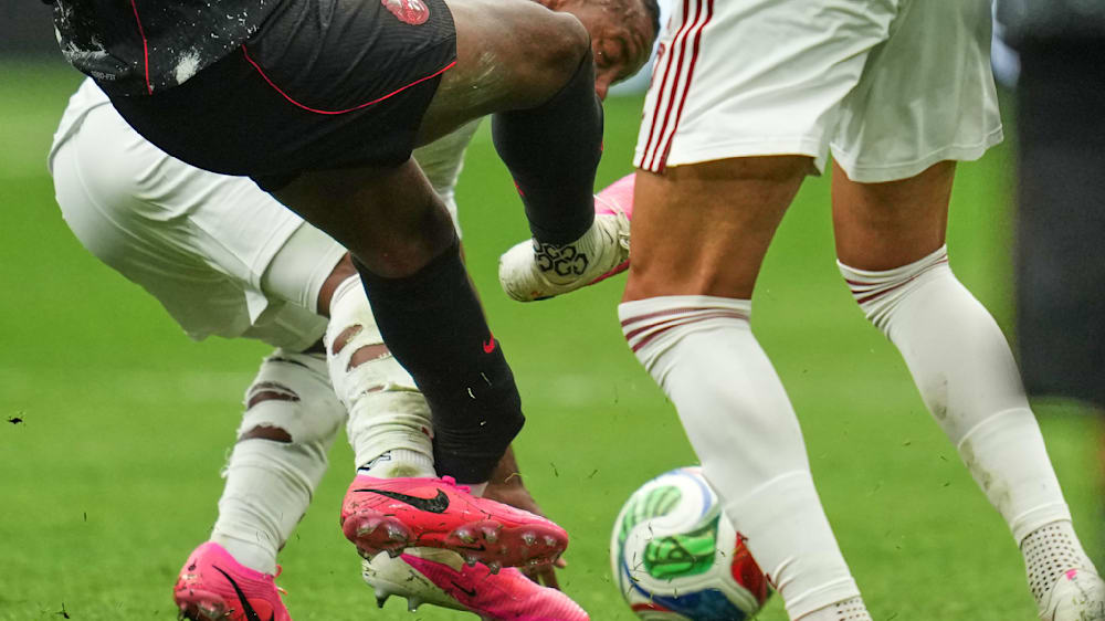 Ismael Koné bedankt sich nach schwerer Verletzung