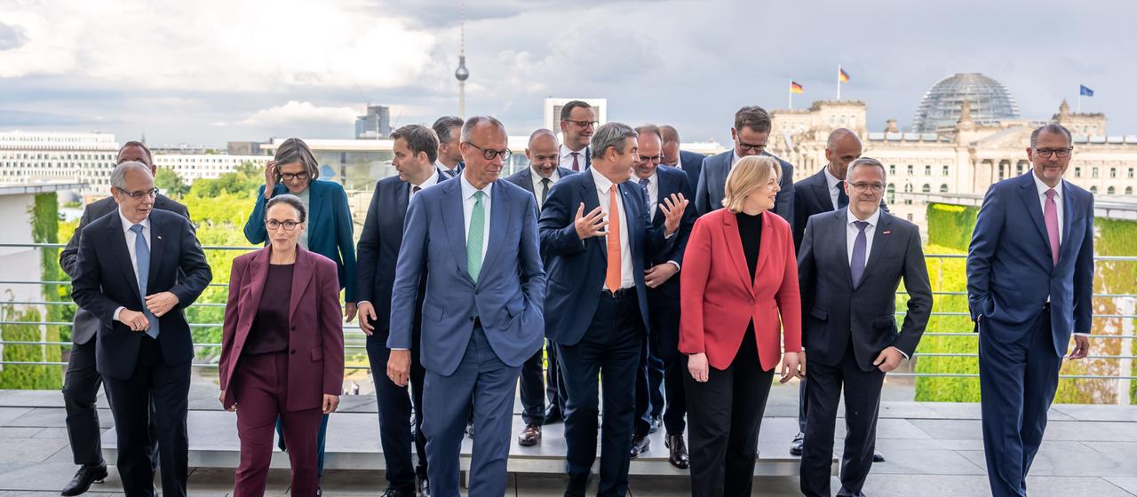 Koalition sucht Konsens mit Sozialpartnern für Reformen