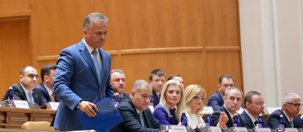 Politische Krise in Rumänien: Adrian Vestea als Regierungschef abgelehnt