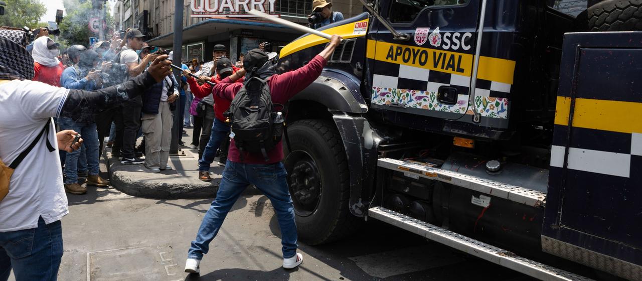 Lehrerproteste in Mexiko eskalieren vor WM-Start
