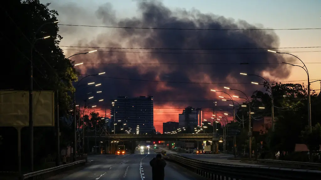 Russische Angriffe fordern Opfer in der Ukraine