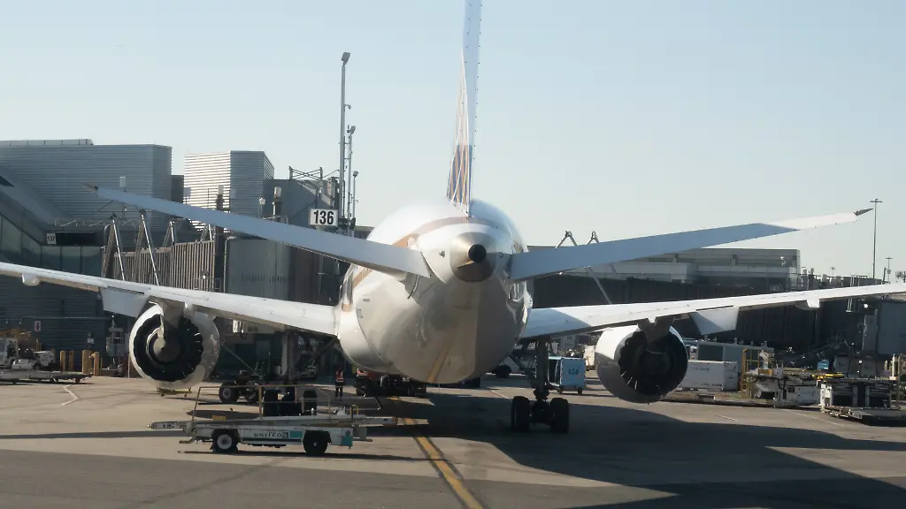 United-Airlines-Flug kehrt wegen Bluetooth-Namens nach Newark zurück