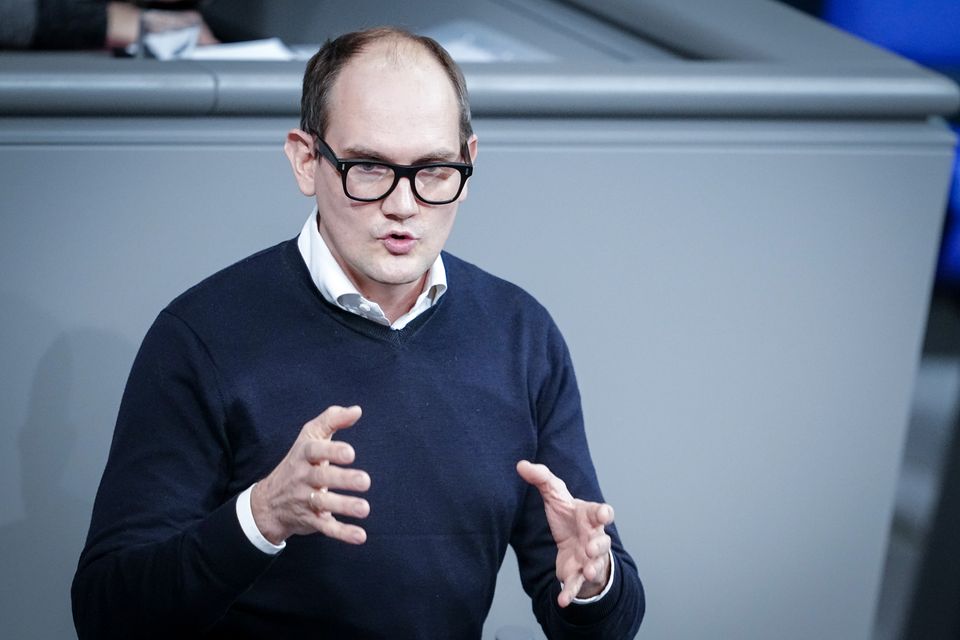Kritik an Entwurf der Pflegereform durch Gesundheitsministerin