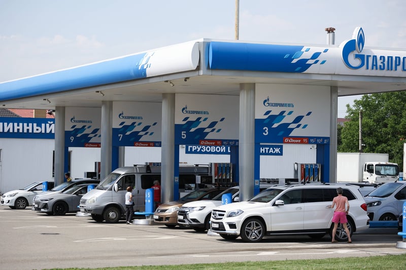 Ukraine: Ausweitung der Treibstoffkrise und Gefangenenaustausch in Russland