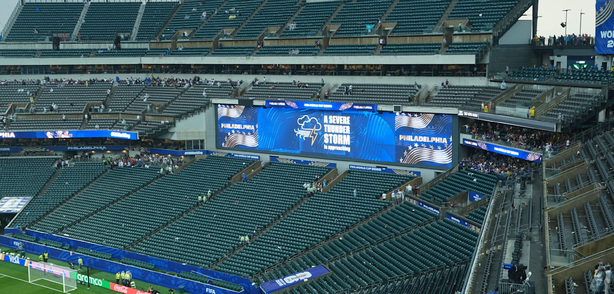 Gewitter in Philadelphia: WM-Spiel unterbrochen
