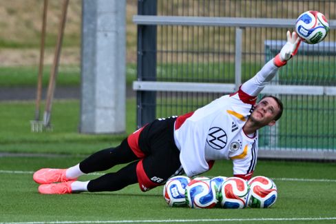 DFB-Testspiel gegen Finnland: Ein Eigentor entscheidet